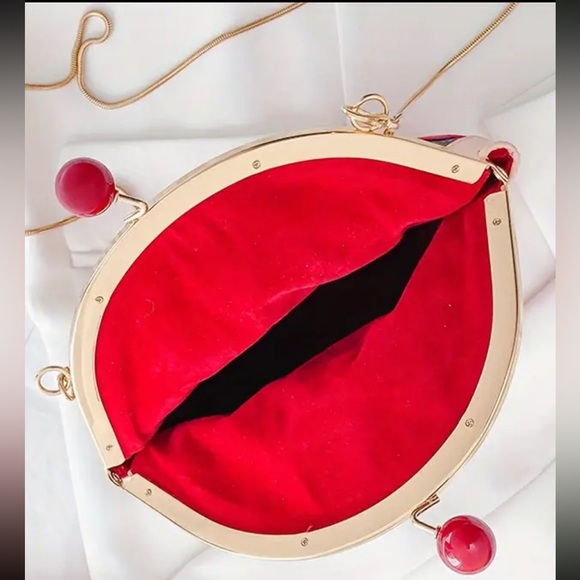 Cupcake Fashion Crossbody Bag - Picture 5 of 6